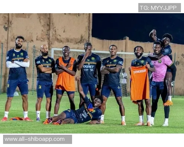 吉拉西未入非洲年度最佳球员候选名单经纪人愤怒指责这是极大的耻辱