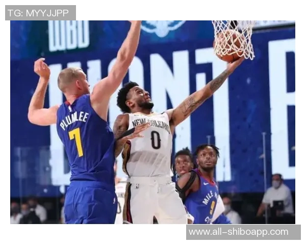 杨瀚森在场上展现更强对抗性与进攻存在感提升的全新表现 杨瀚森在场上展现更强对抗性与进攻存在感提升的全新表现