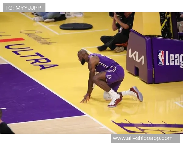 湖人需调整首发阵容以提升战绩错失马威让人遗憾 湖人需调整首发阵容以提升战绩错失马威让人遗憾